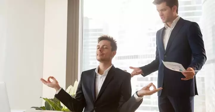 إن أخذ فترات راحة من العمل يزيد بشكل طبيعي من الفعالية